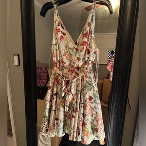 Essue Floral V-Neck Flare Mini Dress